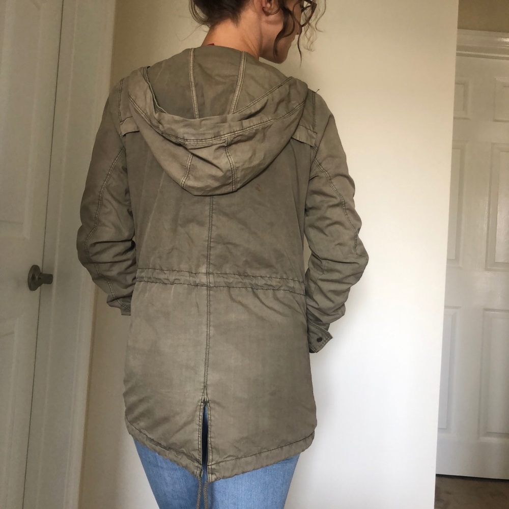 Green Utility Jacket - Picture 3 of 3